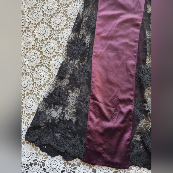 NWOT Dolls Kill Window Lustrous Heart Maxi Dress | Goth - Picture 5 of 12